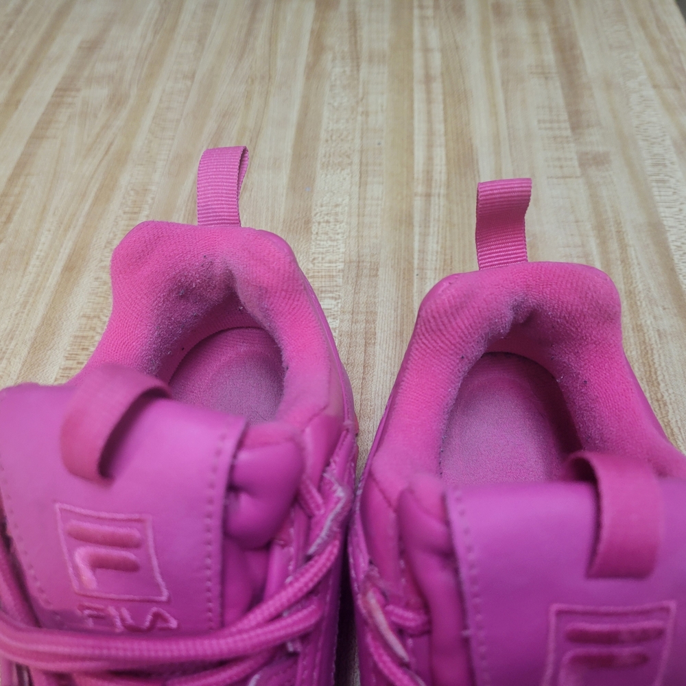 Fila HOT Pink Sneakers💖 - Picture 9 of 10